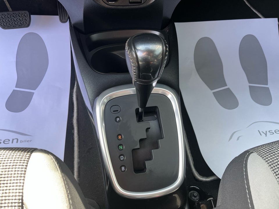 Toyota Yaris 1,5 Hybrid H3 Y20 e-CVT 5d