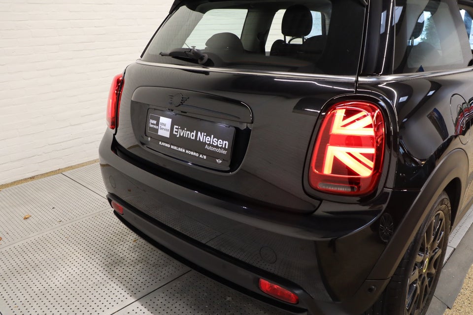 MINI Cooper SE Maximise 3d