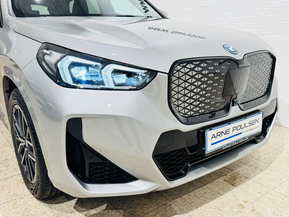 BMW iX1 eDrive20 M-Sport 5d