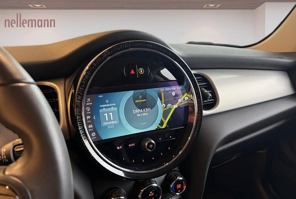 MINI Cooper SE Classic Trim 3d