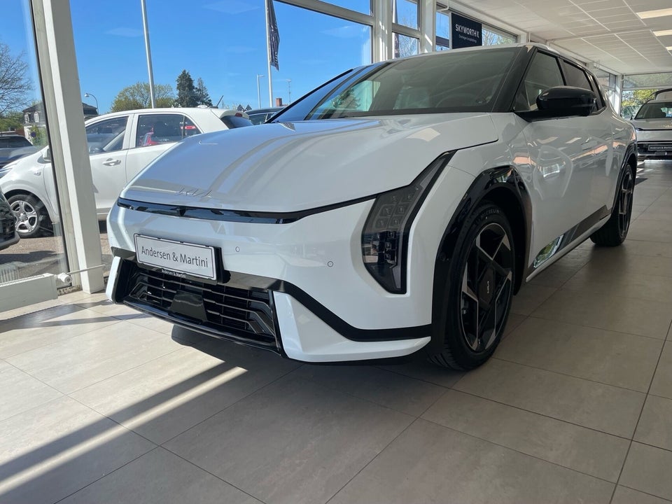 Kia EV4 81 Long Range GT-Line 5d