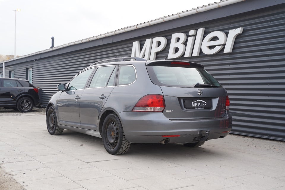 VW Golf VI 1,6 TDi 105 Comfortline Variant BMT 5d