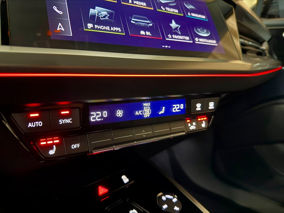 Audi Q4 e-tron 40 Attitude 5d