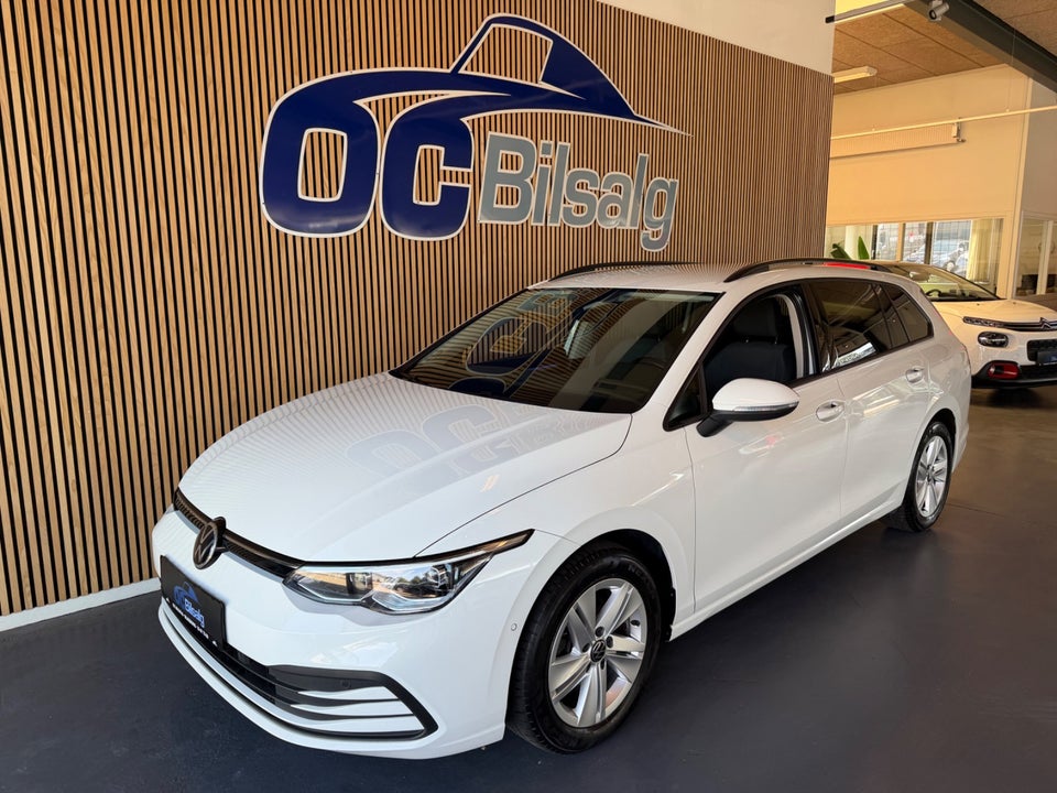 VW Golf VIII 1,5 eTSi 130 Life Variant DSG 5d