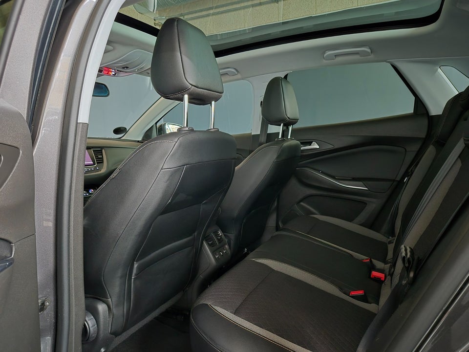 Opel Grandland X 1,2 T 130 Exclusive aut. 5d