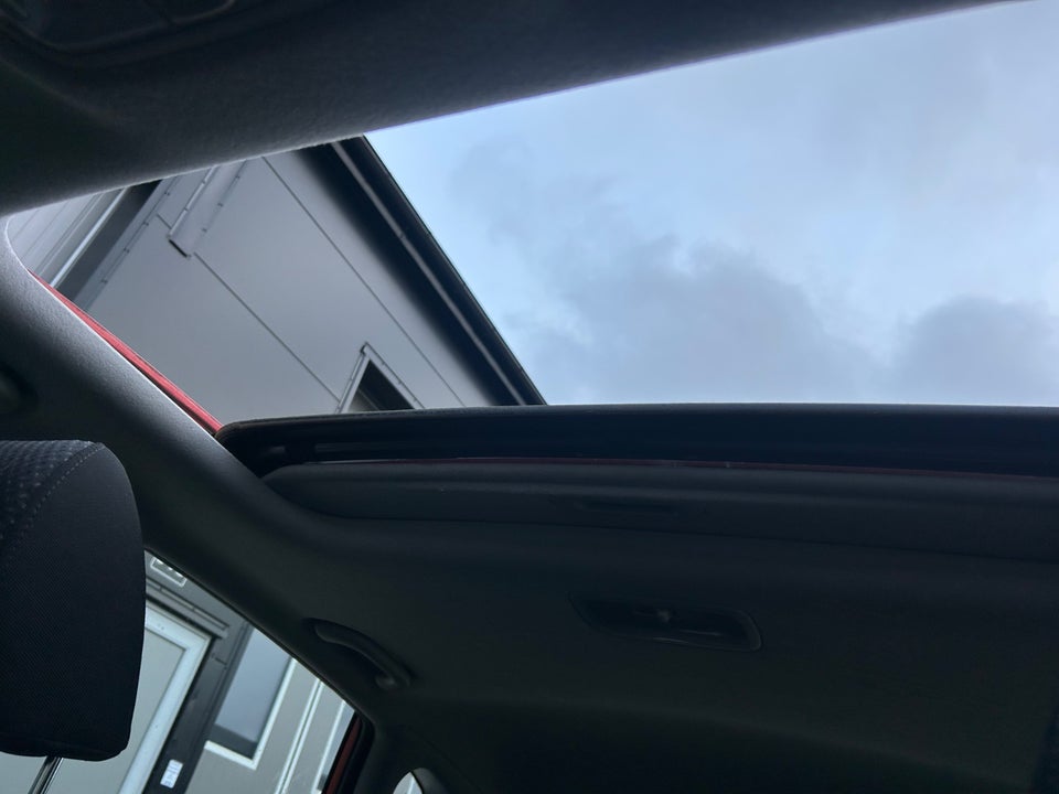 Hyundai i30 1,4 CVVT 109 Classic Sun 5d