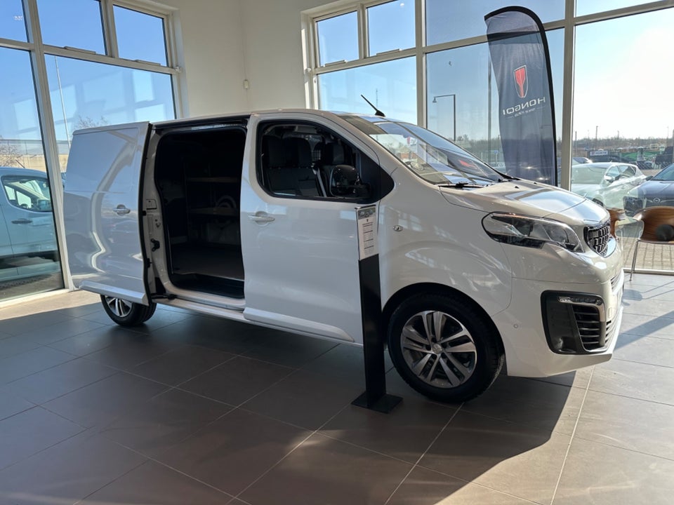 Peugeot Expert 2,0 BlueHDi 177 L2 Ultimate EAT8 Van