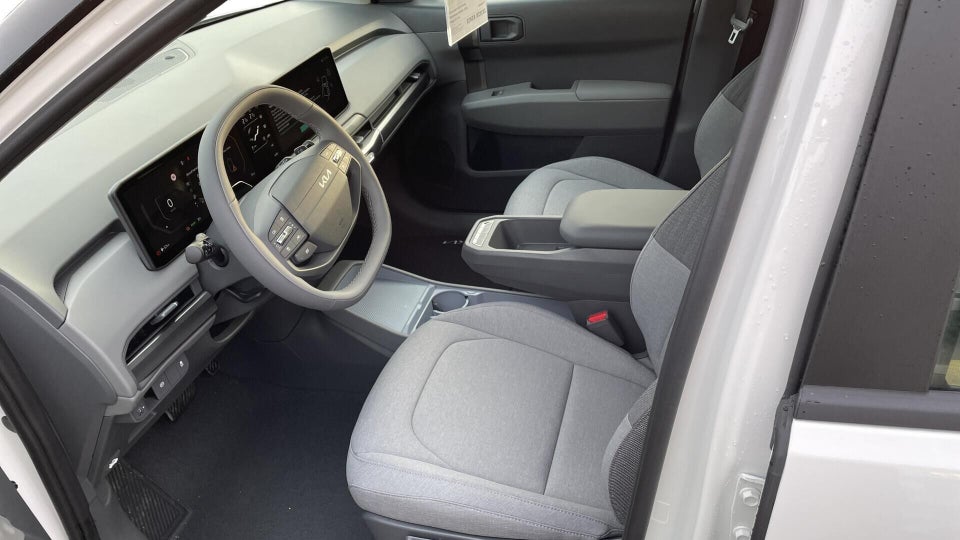 Kia EV3 58 Standard Range Access 5d