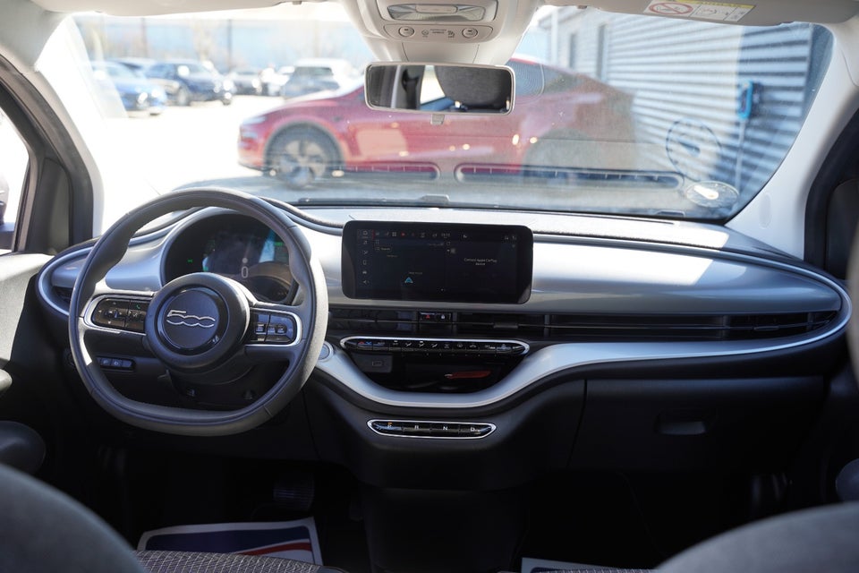 Fiat 500e 42 Icon 3d