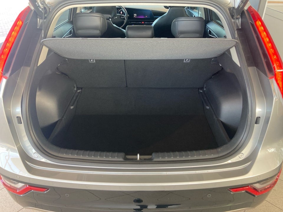 Kia Niro 64 EV Upgrade 5d