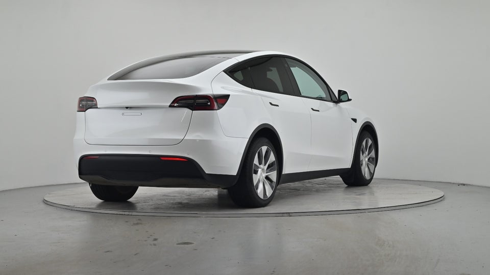 Tesla Model Y Long Range AWD 5d