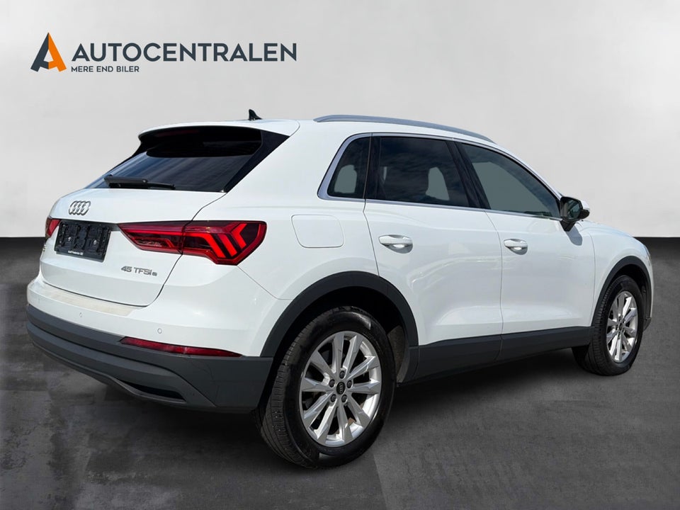 Audi Q3 45 TFSi e Attitude plus Sportback S-tr. 5d