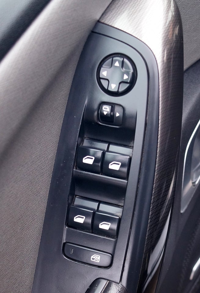 Citroën Grand C4 Picasso 2,0 e-HDi 150 Exclusive aut. 7prs 5d