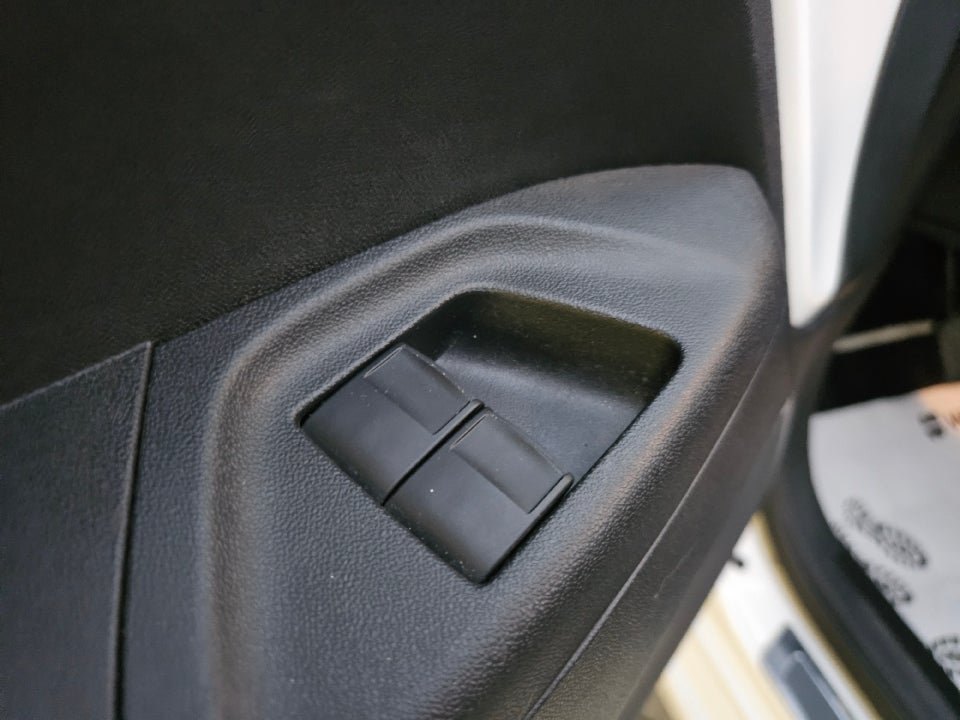 Toyota Aygo 1,0 VVT-i x-wave Sky 5d