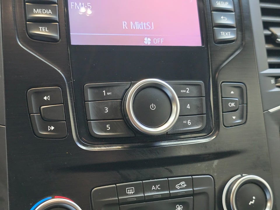 Renault Megane IV 1,2 TCe 100 Life 5d