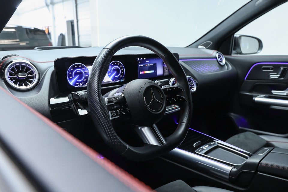 Mercedes EQA350 AMG Line Premium 4Matic 5d