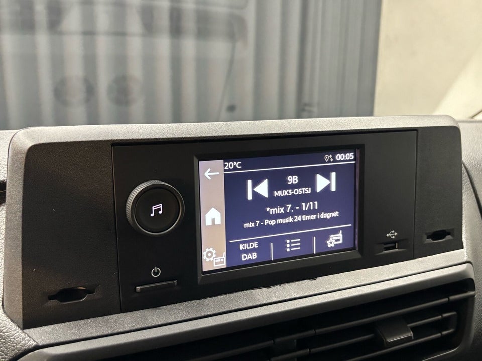 Peugeot e-Traveller 75 L2 Business