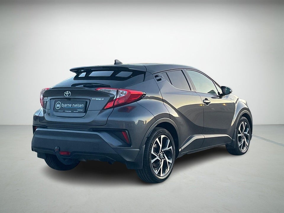 Toyota C-HR 1,8 Hybrid C-ULT CVT 5d