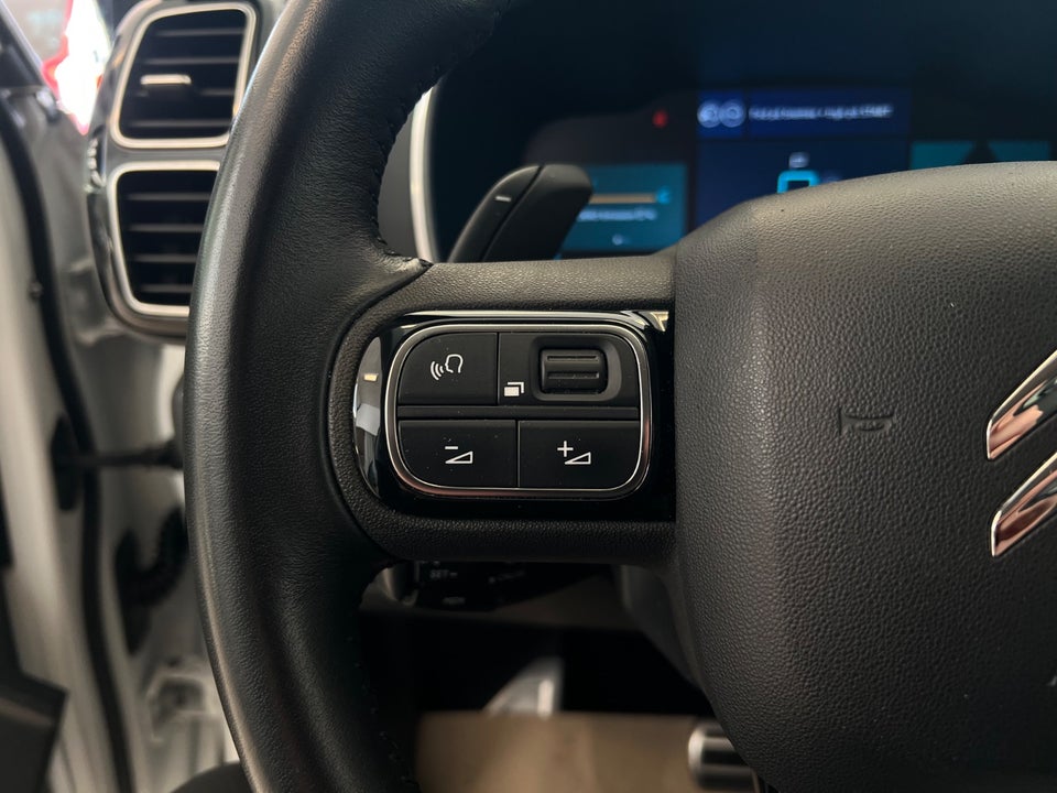 Citroën C5 Aircross 1,6 Hybrid Shine Sport EAT8 5d
