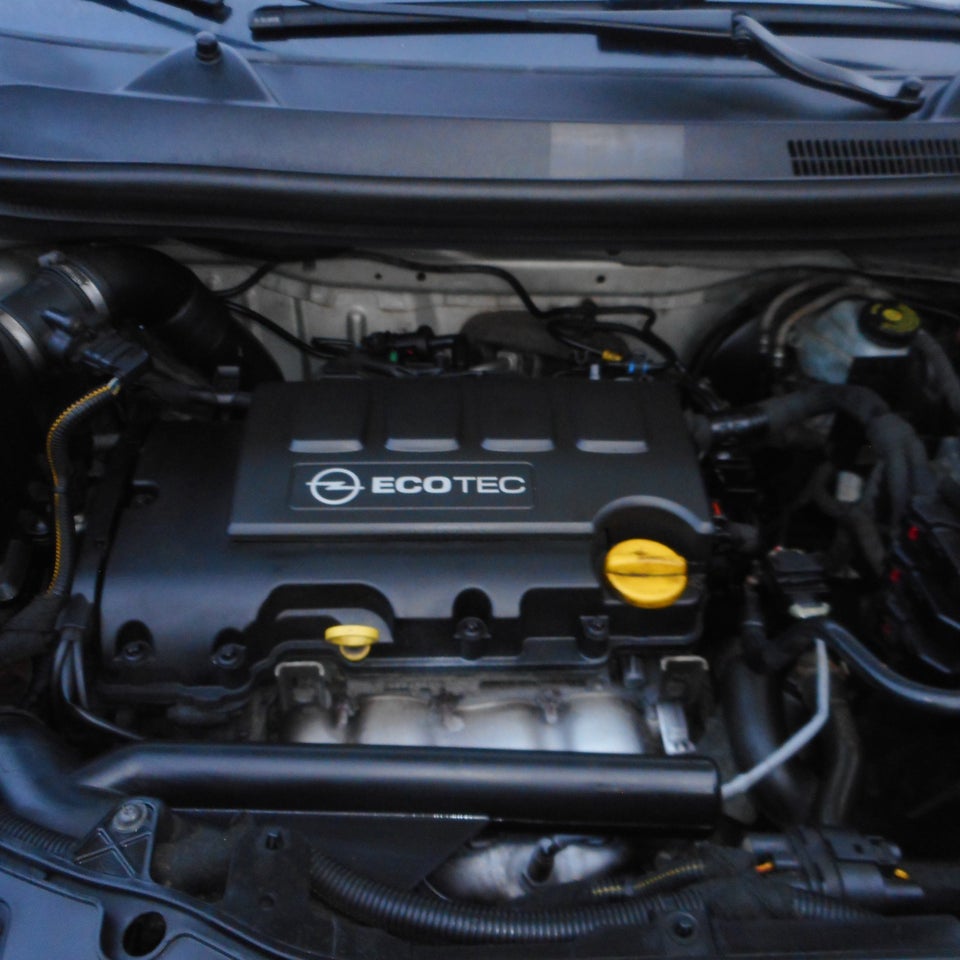 Opel Corsa 1,2 16V Cool 5d