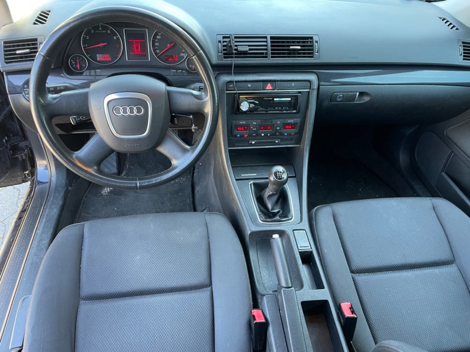 Audi A4 1,6 Avant 5d