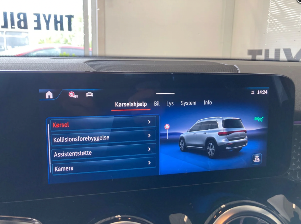 Mercedes EQB300 Progressive Advance Plus 4Matic 7prs 5d