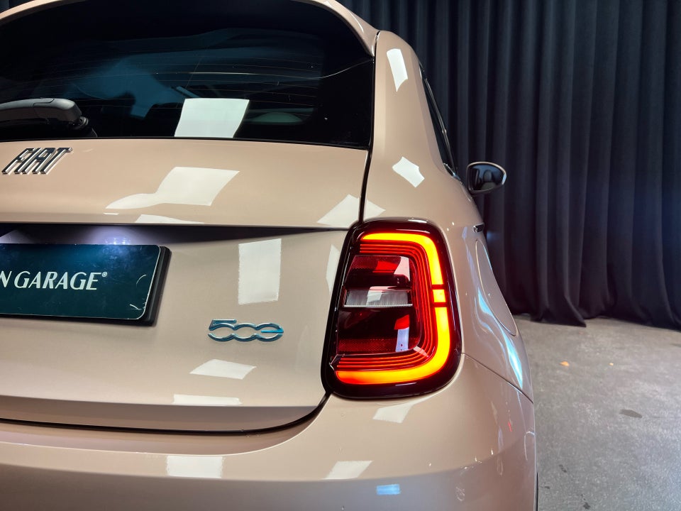 Fiat 500e 42 la Prima 3d