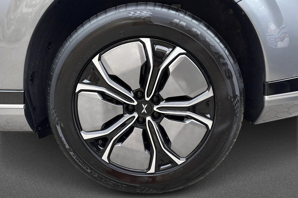 Xpeng G9 Standard Range 5d