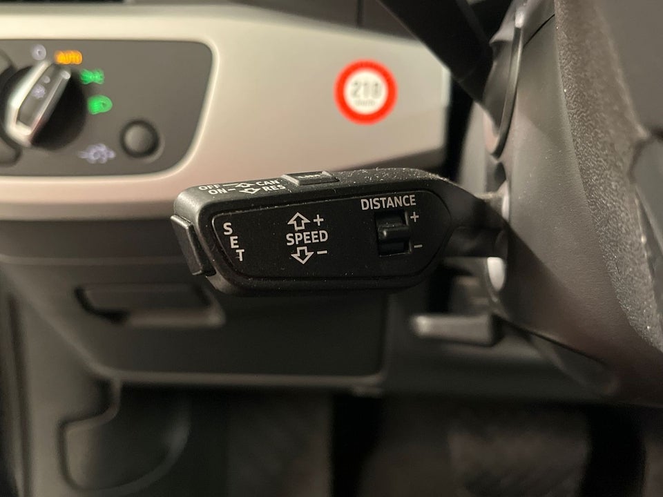 Audi A4 40 TDi Advanced Prestige Tour Avant S-tr. 5d