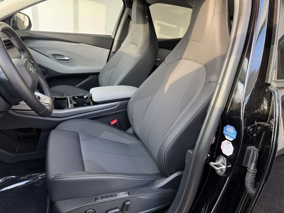 Ford Explorer 82 Select Extended Range 5d