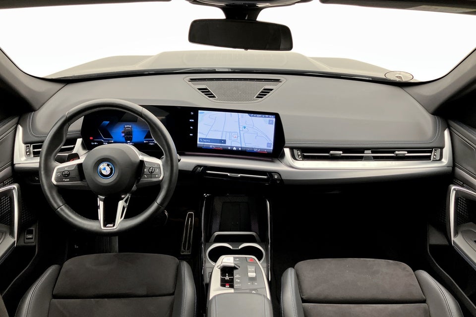 BMW iX1 eDrive20 M-Sport 5d