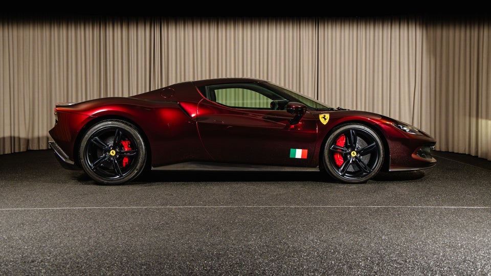 Ferrari 296 GTB 2,9 DCT 2d