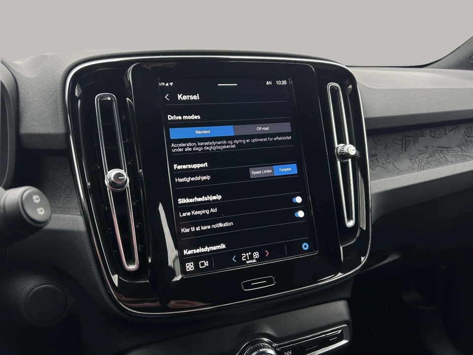 Volvo XC40 P6 ReCharge Core 5d