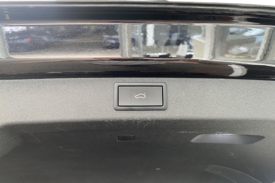 Skoda Enyaq 80 iV Loft 5d