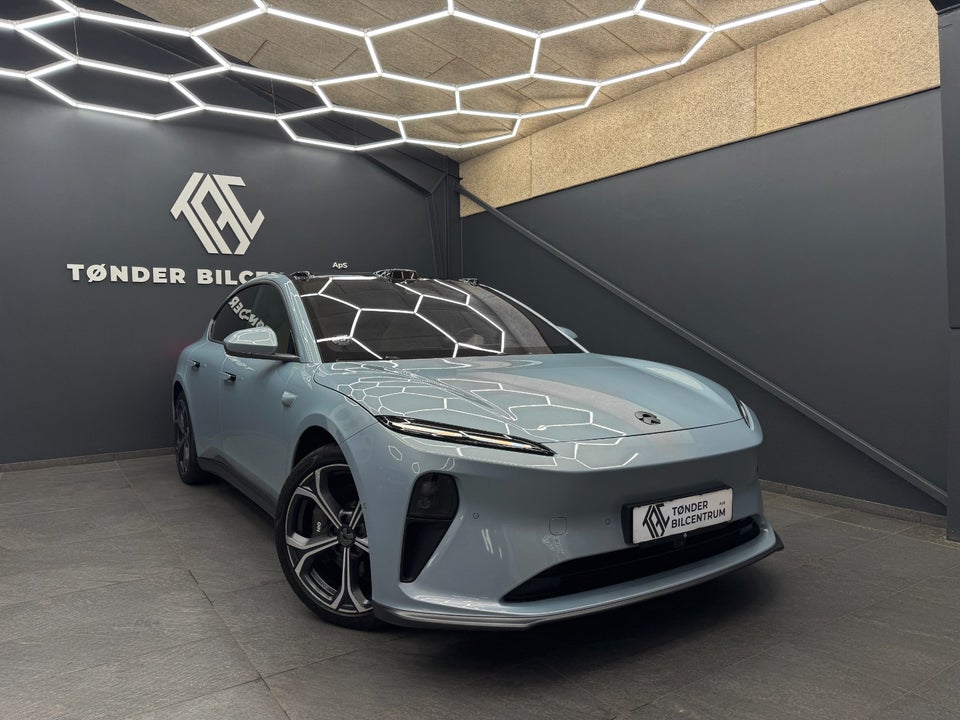 NIO ET5 100 Long Range 4d
