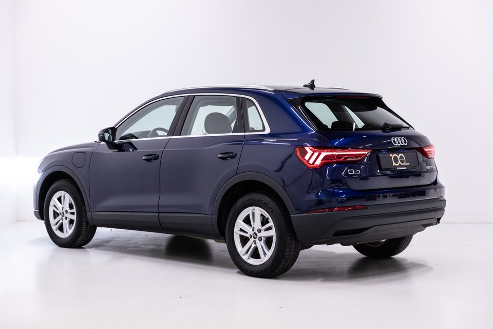 Audi Q3 45 TFSi e Attitude+ S-tr. 5d