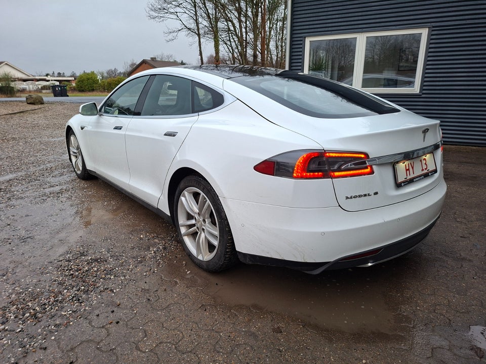 Tesla Model S 85D 5d