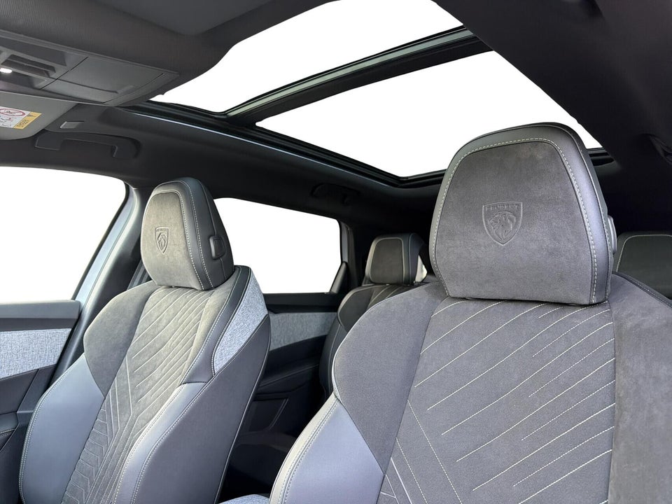 Peugeot e-5008 77 GT Pack 7prs 5d