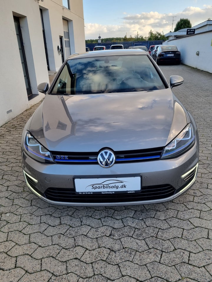 VW Golf VII 1,4 GTE DSG 5d