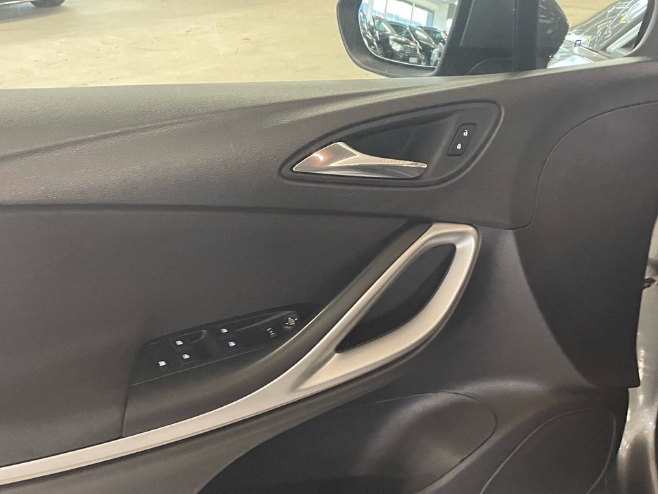 Opel Astra 1,6 CDTi 110 Enjoy Sports Tourer 5d