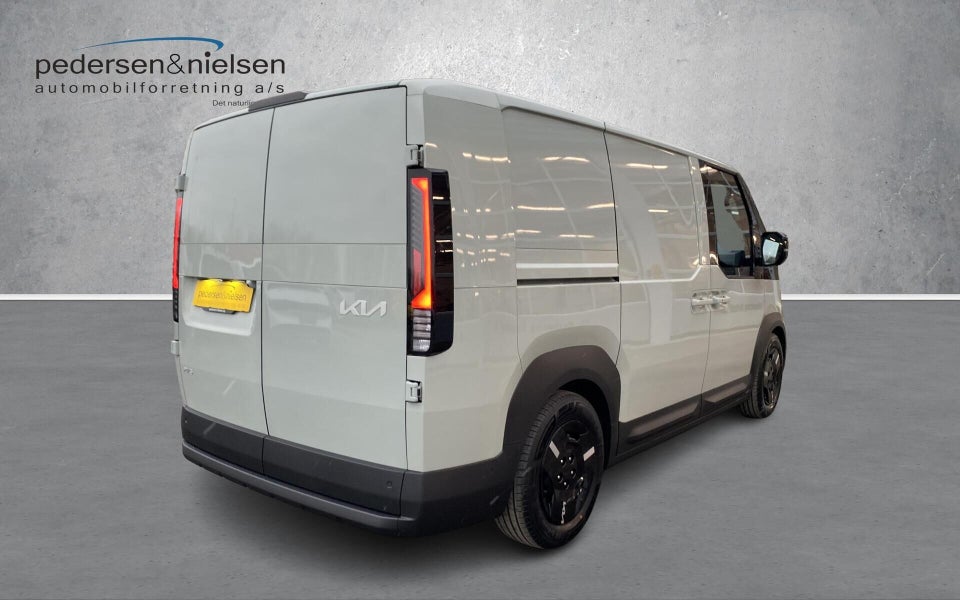 Kia PV5 71 Long Range Work Pro