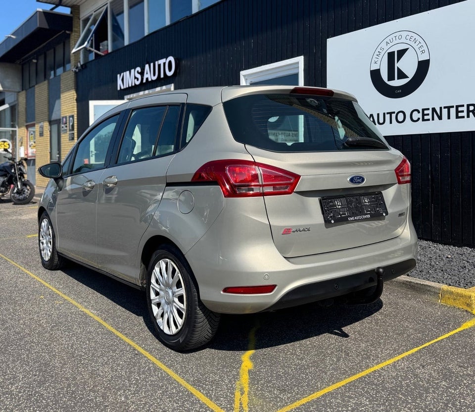 Ford B-MAX 1,0 SCTi 125 Titanium 5d