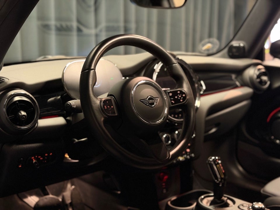 MINI Cooper SE Edition Premium Plus 3d