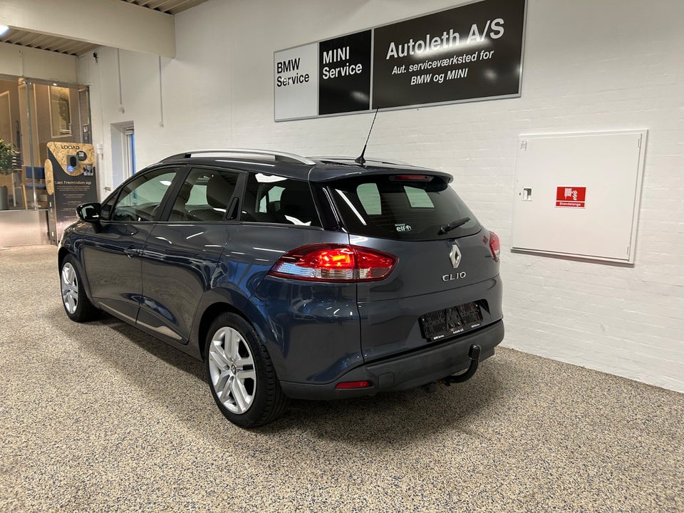 Renault Clio IV 1,5 dCi 90 Zen Sport Tourer 5d