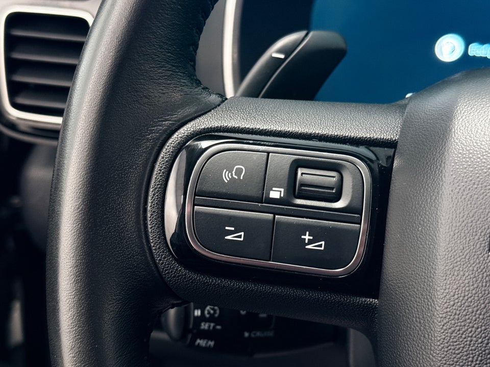 Citroën C5 Aircross 1,6 Hybrid Iconic Black Edition EAT8 5d
