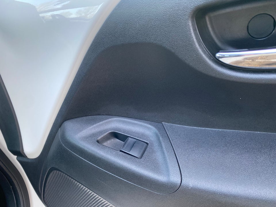 Toyota Aygo 1,0 VVT-i x-clusiv 5d