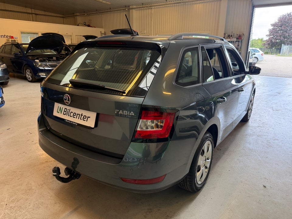 Skoda Fabia 1,0 TSi 95 Ambition Combi 5d