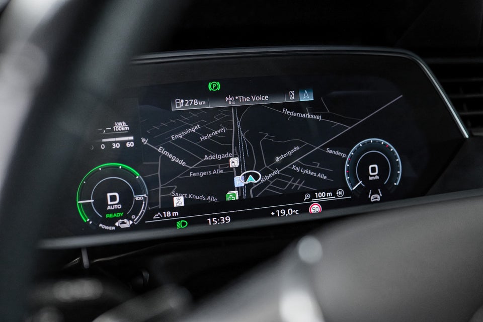 Audi e-tron 55 Advanced quattro 5d