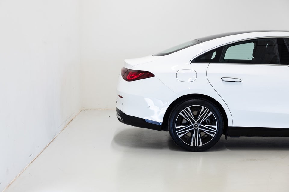 Mercedes CLA250+ EQ Progressive Advance Plus 4d