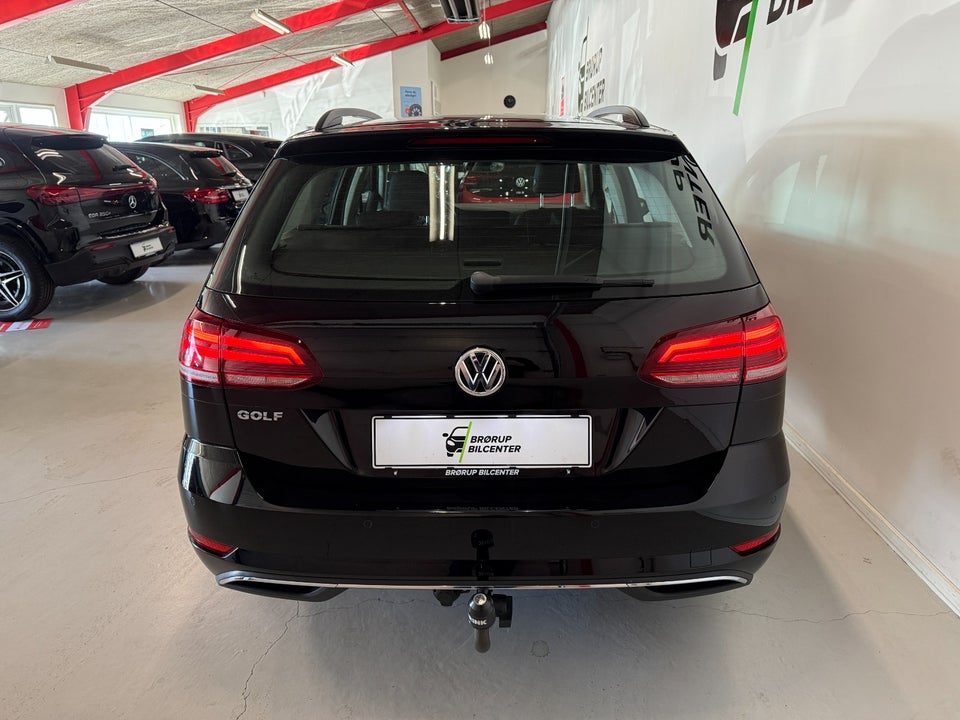 VW Golf VII 1,5 TSi 150 Comfortline Connect Variant DSG 5d